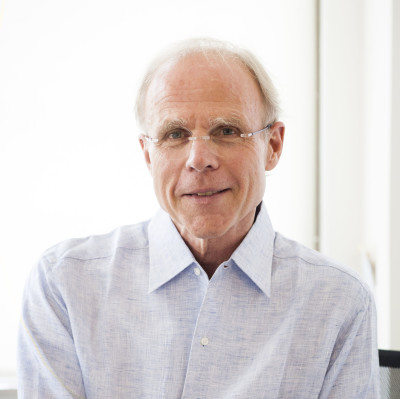 Michael Mills